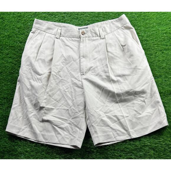 Izod Golf Men’s Pleated Shorts Khaki Tan Size 34 Classic Fit Performance sport - Picture 1 of 7